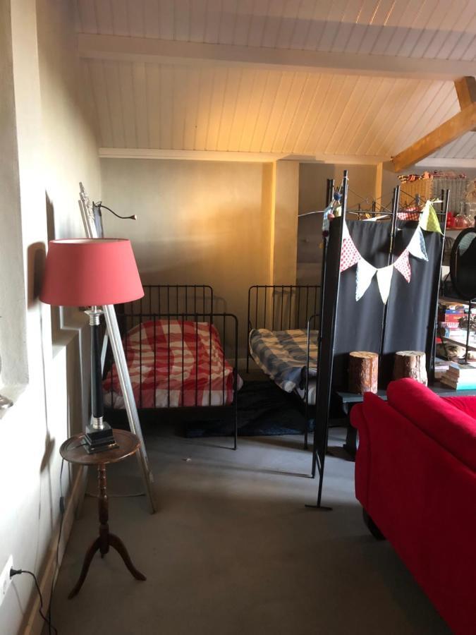 Gastenverblijf Op De Prins Hendrik Hoeve In Buren Buren  Екстериор снимка